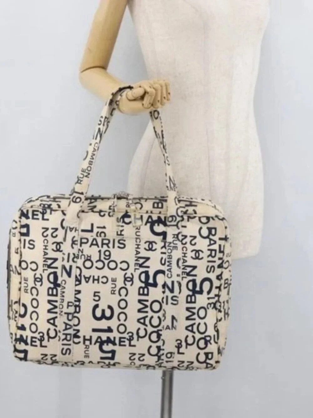 CHANEL By Sea Line Tote Bag Canvas White Silver CC Auth 178508